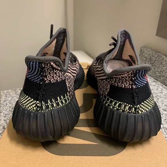 Adidas Yeezy Boost 350 V2 Yecheil 4.5 - Picture 3 of 7